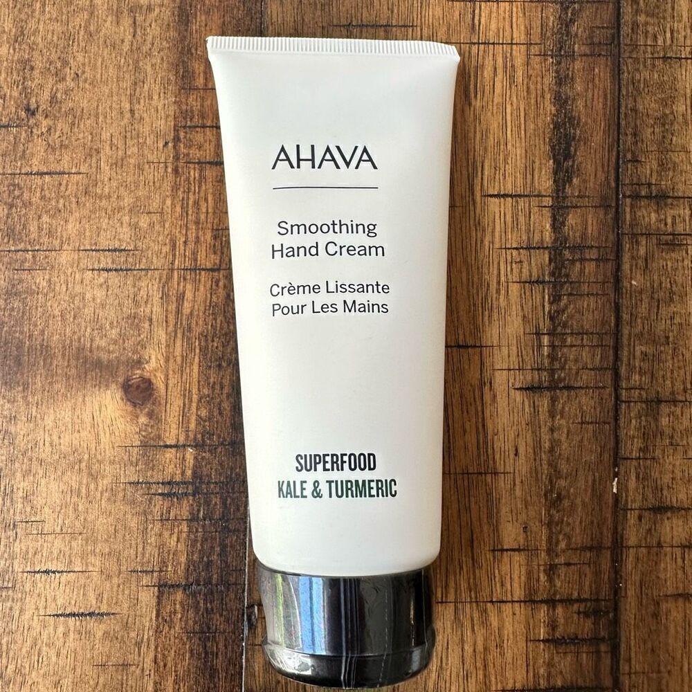 NWT AHAVA Superfood Kale & Turmeric Smoothing Hand Cream 3.4 fl oz/100 ml